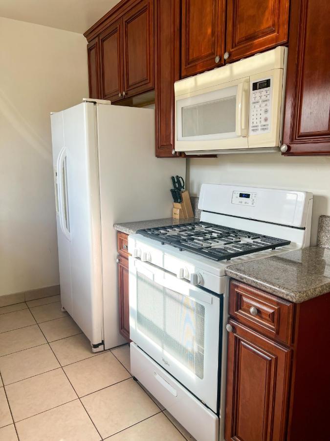 Charming Century City Condo Los Angeles Dış mekan fotoğraf